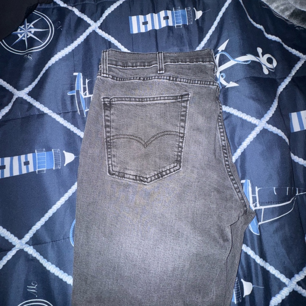 Levi's Grey Straight Jeans Medium Wash Classic Fit